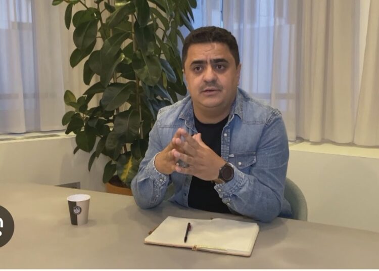 من مارسيليا ، ” لوبوكلاج ” تحاور رئيس منصة “السراج” للصحافة الاستقصائية في سوريا، محمد بسيكي .. الصحافة السورية مطالَبة اليوم بإعادة الاعتبار للحقيقة