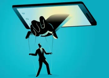 نظرات على مجتمع التفاهة