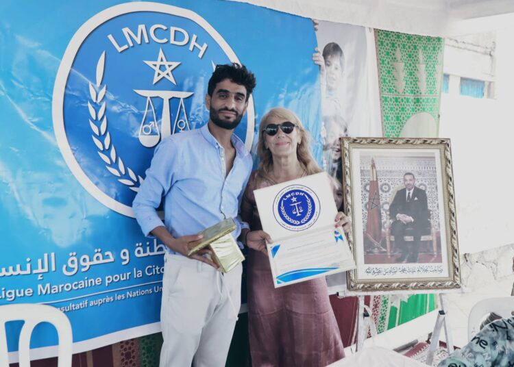 ورشة حقوقية للأطفال على شاطئ طانطان تعزيزاً لثقافة الحماية والكرامة