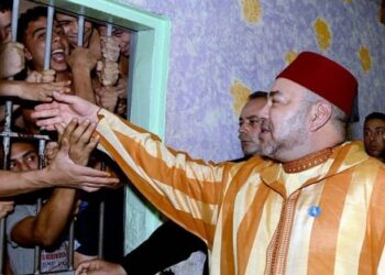 فرحة شعبية كبيرة لآلاف السجناء  المفرج عنهم / ن   من طرف أمير المؤمنين بمناسبة عيد العرش .. شكرا جلالة  الملك