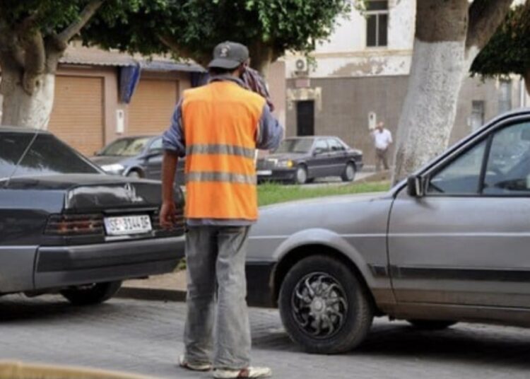 كراء الشارع العام لحراس السيارات .. أية مشروعية؟