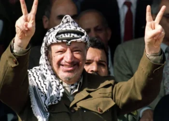 فلسطين ..  من منظمة إلى الدولة