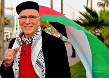 رحيل سيون أسيدون… صوتٌ ظل يقاوم حتى آخر نبضة