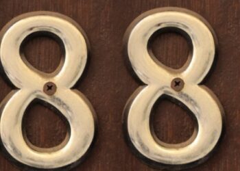 اتحاد برلين لكرة القدم يتعهد بحظر القميص رقم 88 بسبب ارتباطه بهتلر