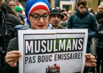 تقرير: 1 من كل 3 فرنسيين مسلمين يقول إنه يعاني من التمييز على أساس الدين