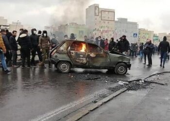 إيران تقتل أبناءها .. أكثر من 5 آلاف قتيل في احتجاجات