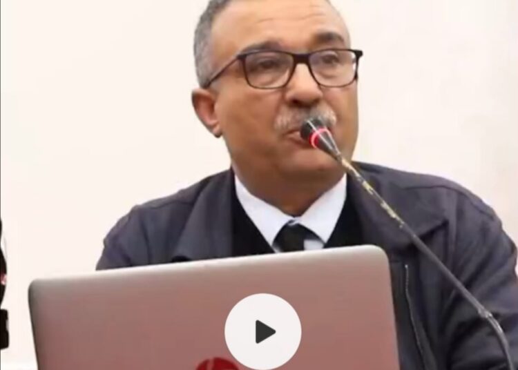 التنحي الاستباقي لعزيز أخنوش .. حدود استمرارية رئاسة الحكومة في النظام الملكي المغربي