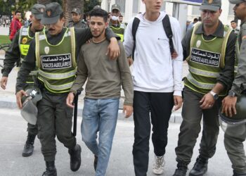 هيومن رايتس ووتش: 2025 سنة تشديد القبضة الأمنية بالمغرب وقمع الصحفيين ونشطاء جيل زد