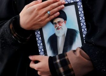 تفاصيل اغتيال  المرشد الأعلى لإيران