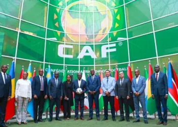 بيان حكومة السنغال يهزّ العرش الكروي .. عندما تُكسر قاعدة “فصل الرياضة عن السياسة” 