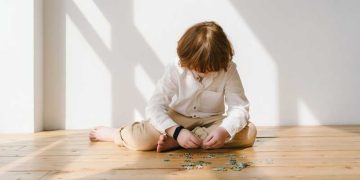 من صمت التوحّد إلى منصّات الإنجاز ..  “أسعد” يكتب قصة انتصار في اليوم العالمي للتوحد