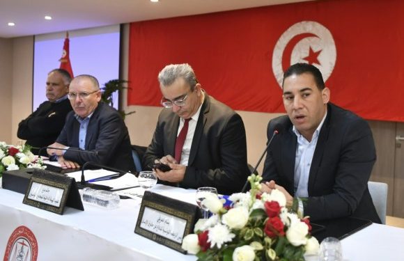 شبكة مغربية تدين التضييق على الديمقراطيين في تونس وتعلن تضامنها مع الرابطة التونسية لحقوق الإنسان