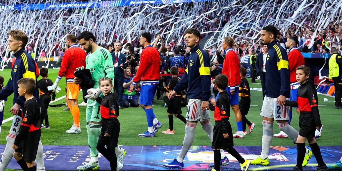 بين صخب باريس وشطرنج مدريد: أرسنال يعطل رقعة سيميوني ويعود بـ”تعادل استراتيجي”