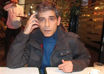 الرباط تحتفي بمحمد حمودان: لقاء أدبي يجمع الشعر والموسيقى في “ضفاف”