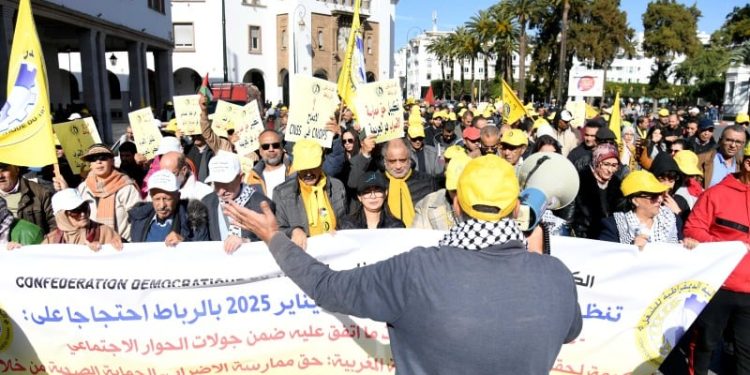 غضب نقابي يتصاعد: الكونفدرالية تُهدد باحتجاجات واسعة في فاتح ماي