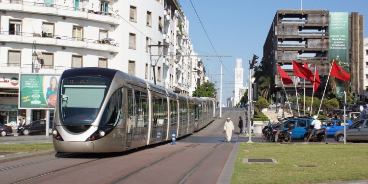 المقاهي الثقافية تواصل احتفاءها بالرباط عاصمة عالمية للكتاب بلقاء أدبي وفني جديد