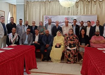 ناشرو الصحف بالعيون يُطلقون صرخة استغاثة: سنوات من الوعود الفارغة وقطاع يحتضر