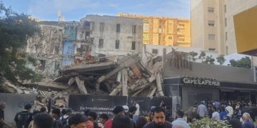 انهيار جزئي لعمارة على مقهى بالقنيطرة وإصابات بسبب هدم خاطئ لم يحترم مسافة الأمان