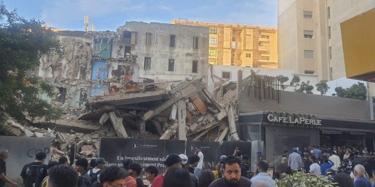 انهيار جزئي لعمارة على مقهى بالقنيطرة وإصابات بسبب هدم خاطئ لم يحترم مسافة الأمان