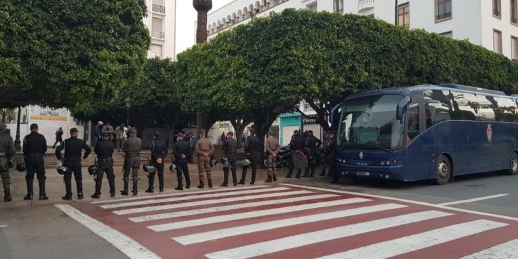 هيئات مناهضة للتطبيع تندد بمنع وقفة احتجاجية بالرباط وتتهم السلطات بالتضييق على حرية التعبير