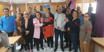 احتقان غير مسبوق داخل المؤسسات الإعلامية.. نقابة الصحافة تدعو الى الاحتجاج و البداية غدا الخميس بحمل الشارة الحمراء