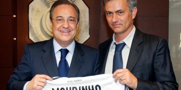 مورينيو ينفي وجود اتصالات مع ريال مدريد: عقدي مستمر ولم يتحدث معي أحد