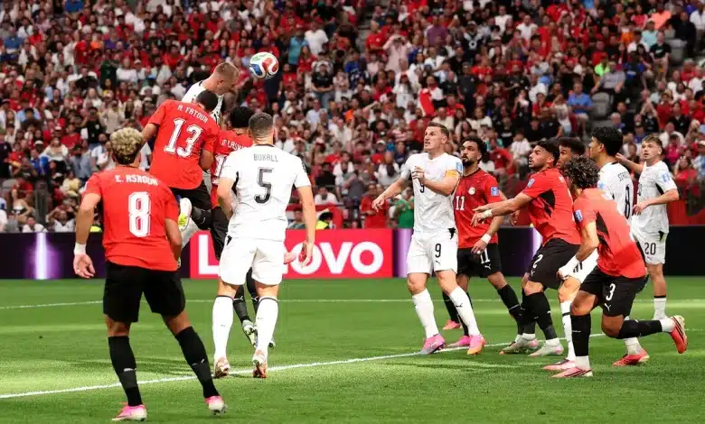 الفراعنة ينعشون حلم التأهل.. مصر تقلب الطاولة على نيوزيلندا وتحقق فوزاً تاريخياً