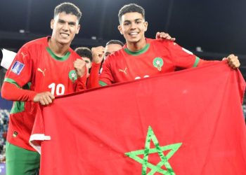الإعلام الهولندي يرفع القبعة لـ”أسود الأطلس”.. المغرب لم يعد مفاجأة بل منافساً على اللقب