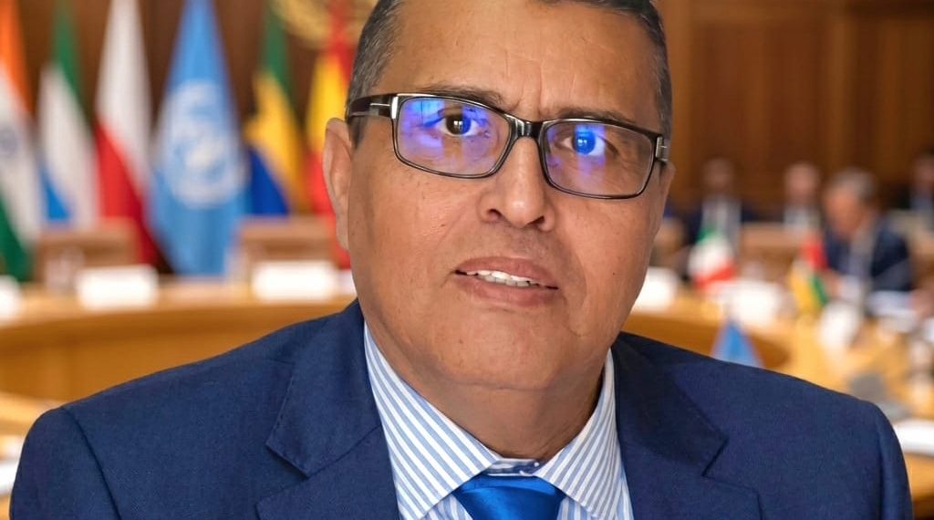 عناد التاريخ و نظام التعددية الهجين، إثفاق فرساي وسؤال هندسة النظام الدولي الجديد