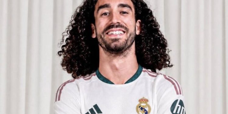 ريال مدريد يضم كوكوريا بعقد لستة مواسم قادماً من تشيلسي