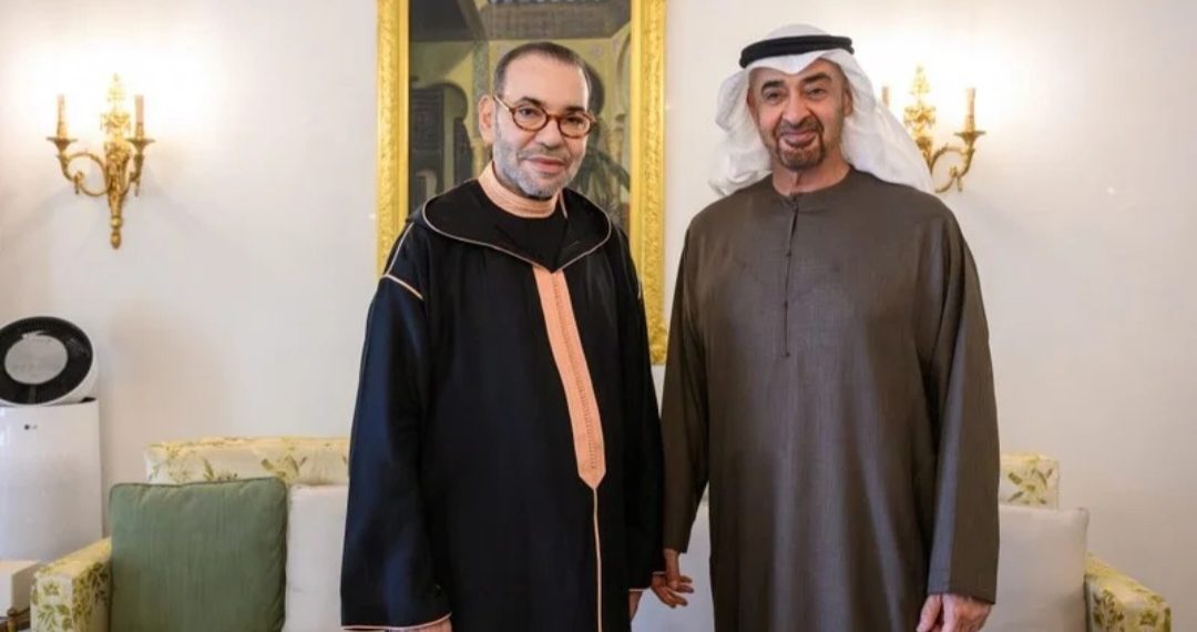 العاهل المغربي ورئيس الإمارات يناقشان قضايا شرق أوسطية