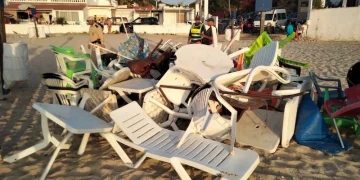 شواطئ طنجاوية ملوثة ولا تصلح للسباحة؟