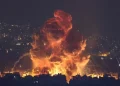القيادة المركزية الأمريكية تعلن بدء جولة جديدة من الضربات على إيران في الليلة الـ13 على التوالي