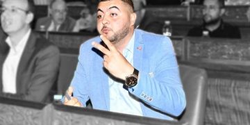 بعد قرار التشطيب.. فاروق مهداوي يتمسك بالاستئناف ويعتبر الإقصاء “سياسياً”