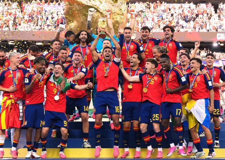 من إنييستا 2010 إلى فيران 2026.. جيل ذهبي جديد ينصب إسبانيا على قمة كرة القدم
