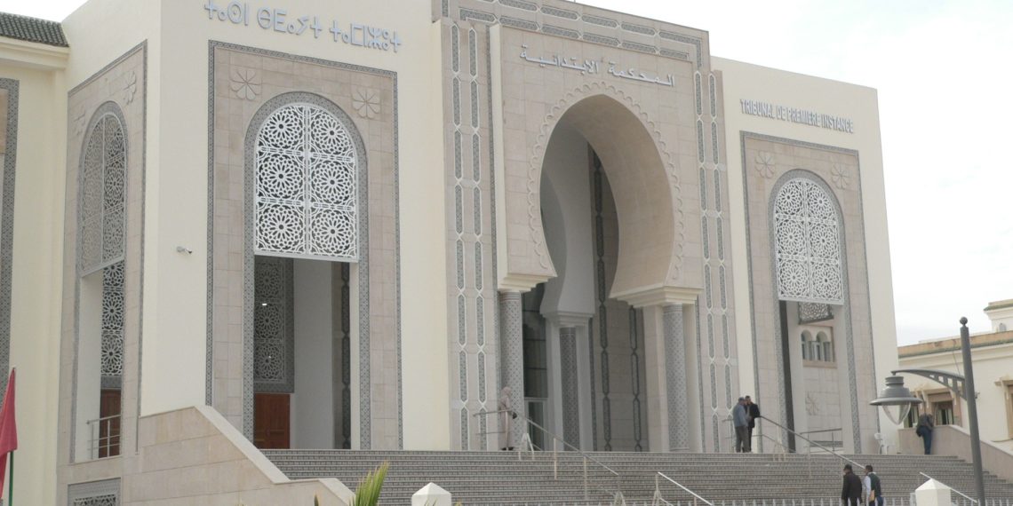 ابتدائية تازة تدين رئيس جماعة “الربع الفوقي” بالحبس والتعويض