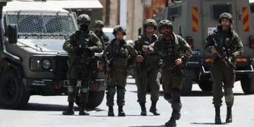 إسرائيل ترفع حالة التأهب القصوى تحسباً لتوسع الحرب الأمريكية على إيران الأسبوع المقبل