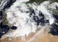 خبراء الطقس يحذرون من تحول جذري في شتنبر بأمطار غزيرة بالمتوسط