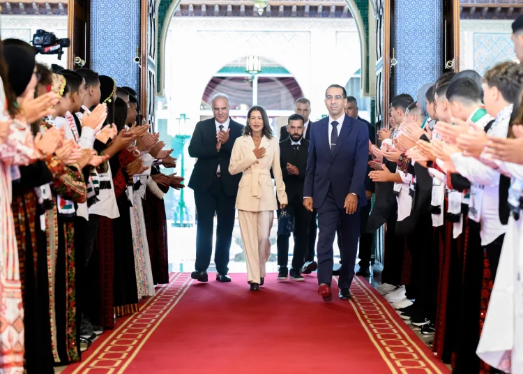 الأميرة للا مريم تستقبل أطفال القدس في المخيم الصيفي وتشرف على حفل استقبال ملكي