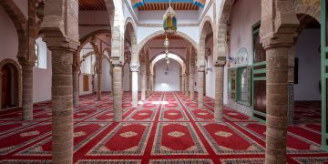 الأوقاف تقيد تشغيل المكيفات بالمساجد في كلميم والسمارة بجدول زمني صارم