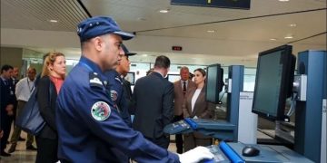 المغرب يشدد دخول الجزائريين والتونسيين ويشترط حجزاً فندقياً وتذكرة عودة