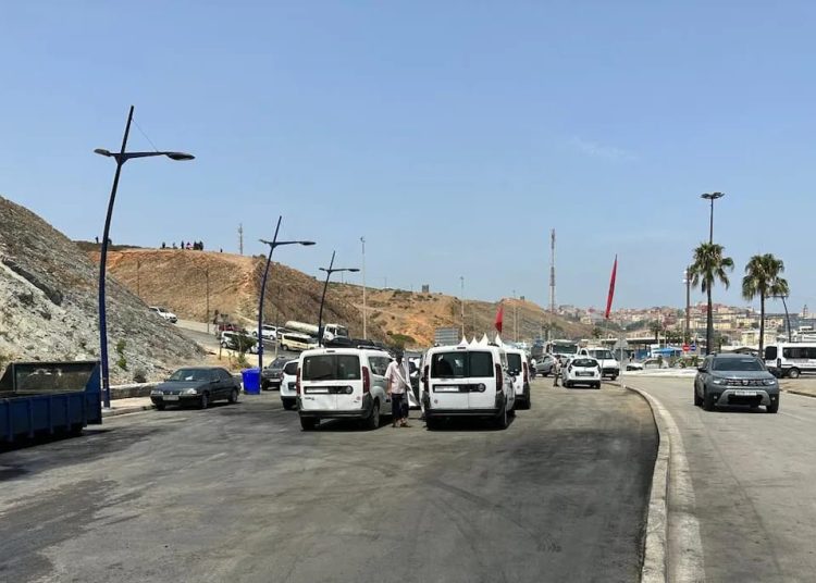 محكمة الاستئناف بتطوان تفرج عن 5 سائقي أجرة متهمين بالهجرة