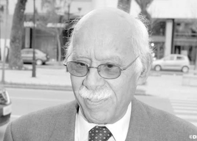 رحيل الشاعر والناقد محمد السرغيني عن 96 عاماً