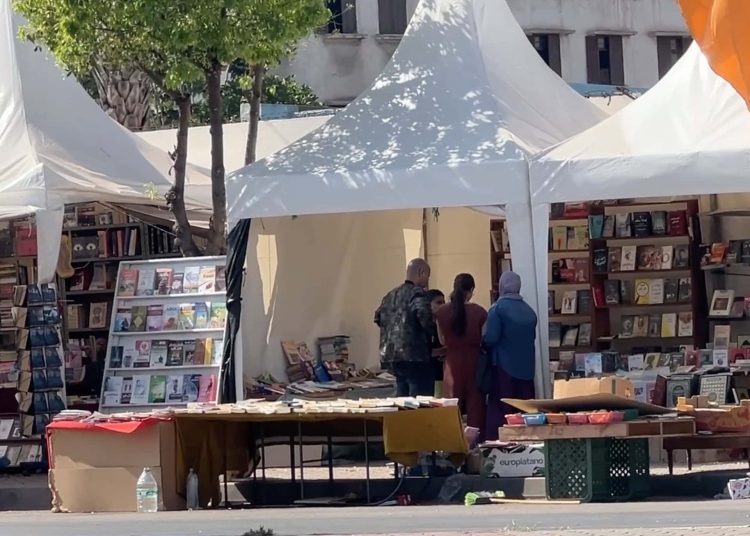 تمديد المعرض الوطني للكتاب المستعمل بالدار البيضاء لأسبوع إضافي