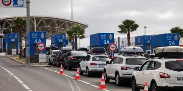 ميناء طنجة المتوسط: انسيابية عملية العبور مع ارتفاع وتيرة مغادرة مغاربة العالم ضمن عملية “مرحبا” 2026
