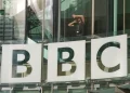 BBC تستعين بمحكمة أمريكية لاستجواب عائلة ترامب في دعوى قضائية بـ10 مليارات دولار