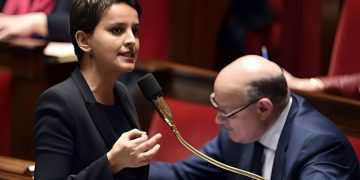 “تامغرابيت العطلة الصيفية” هل يريد مغاربة العالم الأكل من الكعكة الإنتخابية دون تحمل حرارة المطبخ؟