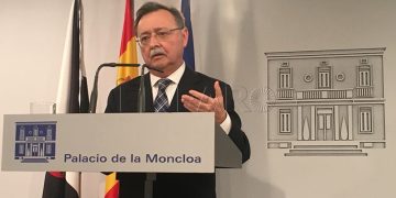 حاكم سبتة المحتلة يطالب بإعادة القاصرين إلى المغرب ويتهم الحكومة بـ”الضعف”