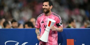 ميسي يسجل هدفه رقم 100 ويقود إنتر ميامي للفوز بكأس الأبطال