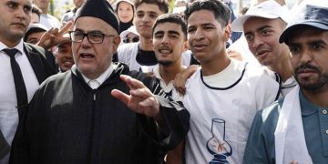 الضغط المدني والنقابي يستبق الانتخابات في المغرب: مذكرات ورسائل مفتوحة تحاصر الأحزاب السياسية بملفات الحريات والعدالة الاجتماعية